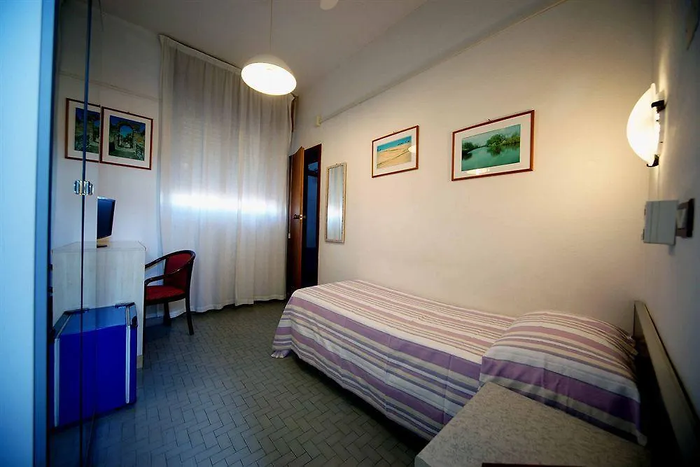 Hotel Liberty Viareggio 3*,