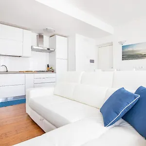 Apartment Elena House White